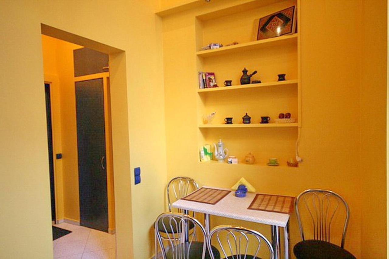 Park And Opera Apartments ลวีฟ ภายนอก รูปภาพ